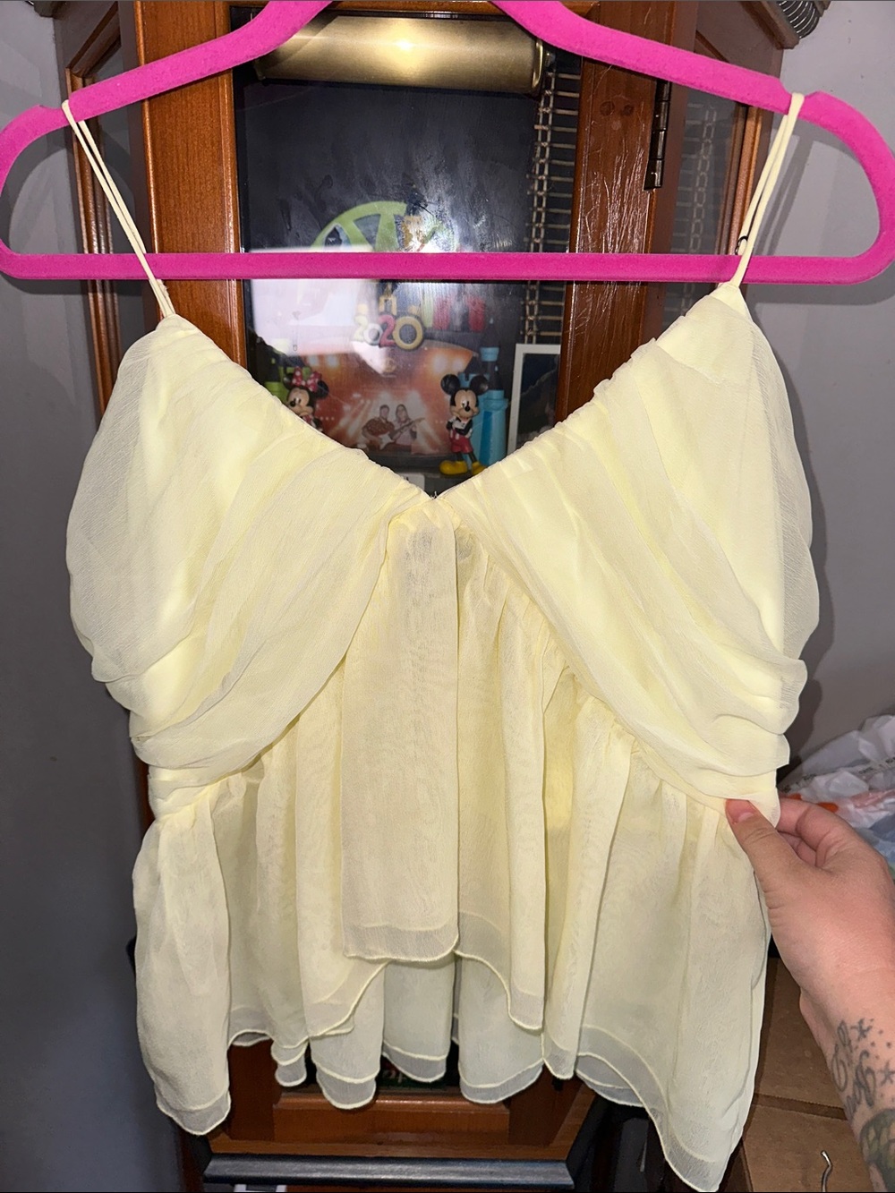 Abercrombie & Fitch Pale Yellow Chiffon Spaghetti Strap Camisole